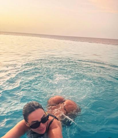 erotische Latina grosser Arsch Booty weibliche Kurven